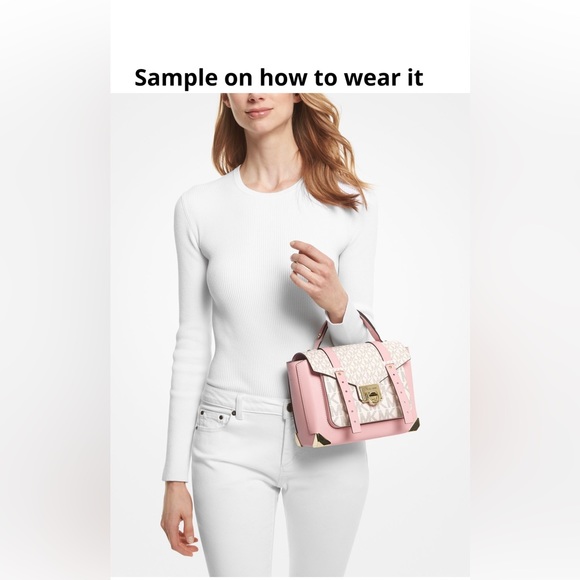 9.. Michael Kors Manhattan Medium Satchel - Picture 7 of 8